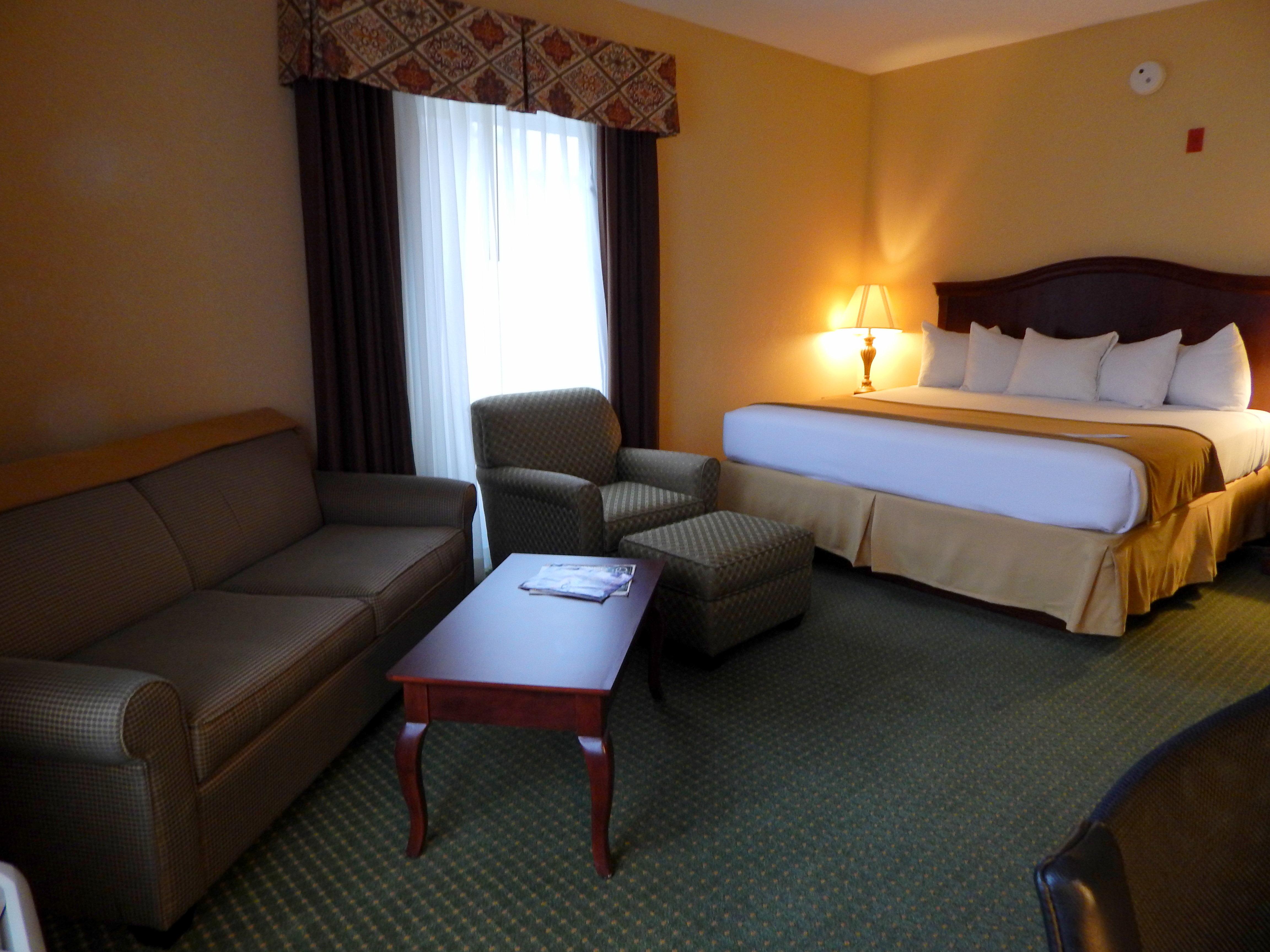 Holiday Inn Express Hotel & Suites Binghamton University-Vestal By Ihg Dış mekan fotoğraf