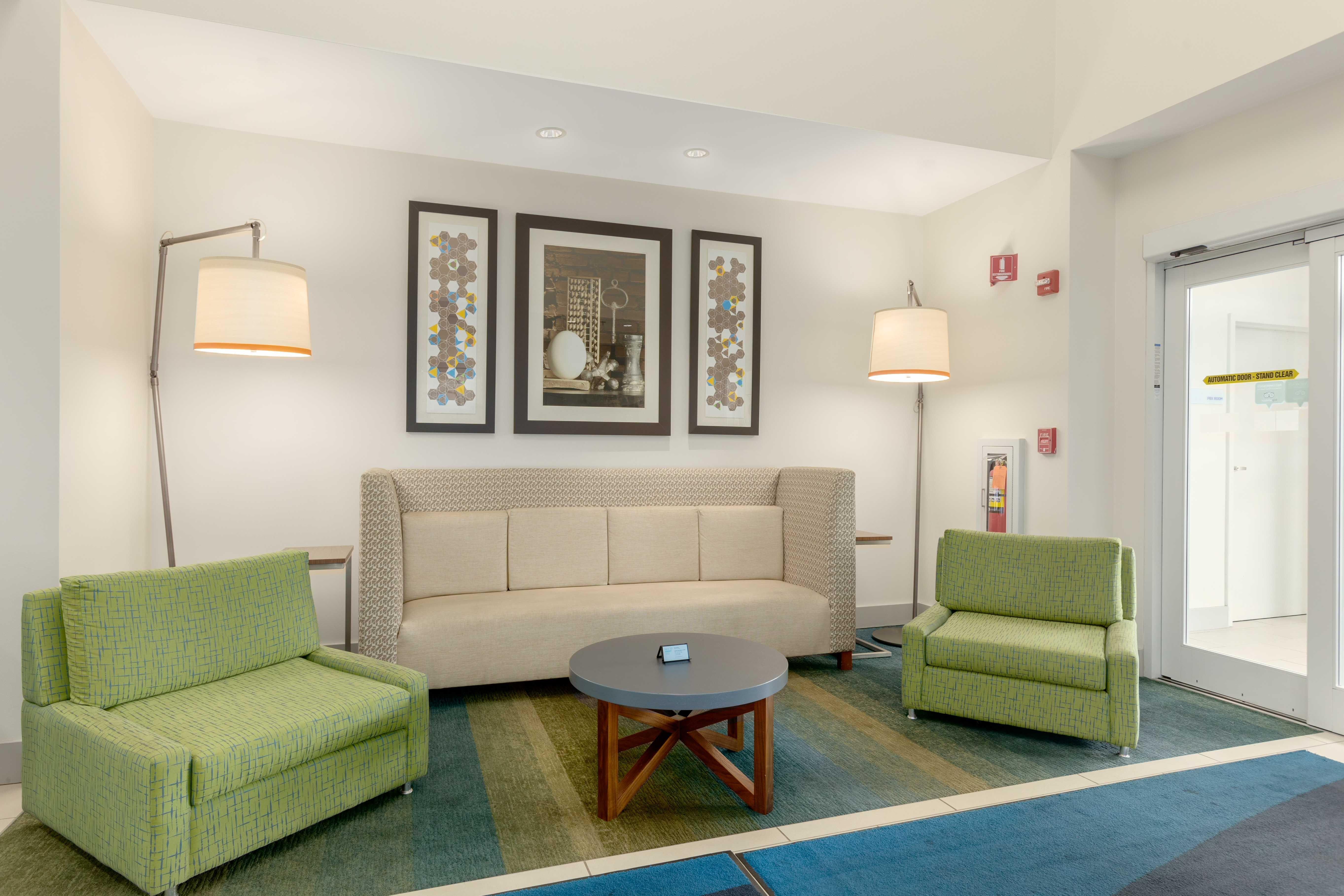 Holiday Inn Express Hotel & Suites Binghamton University-Vestal By Ihg Dış mekan fotoğraf
